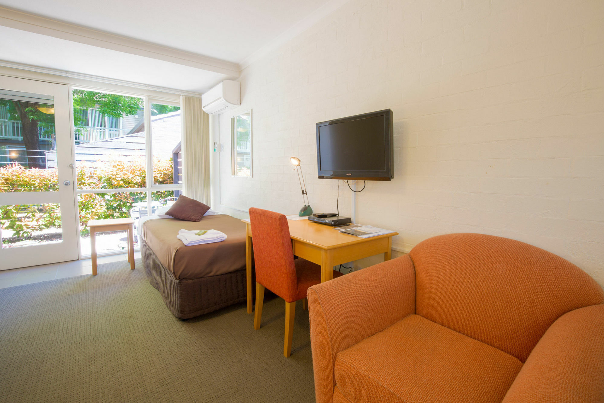 Summer East Apartments Ориндж Екстериор снимка